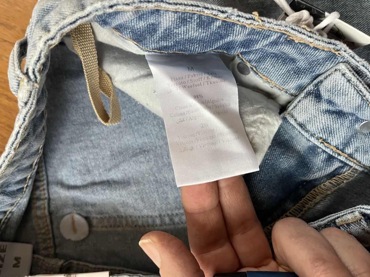 Jeans: Mom Jeans Gr. M, neu! – Neu und originalverpackt aus Wädenswil von Iana32 5