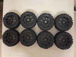 Reifen 123 x 43mm mit 17mm Sechskant 8 Stk. neu