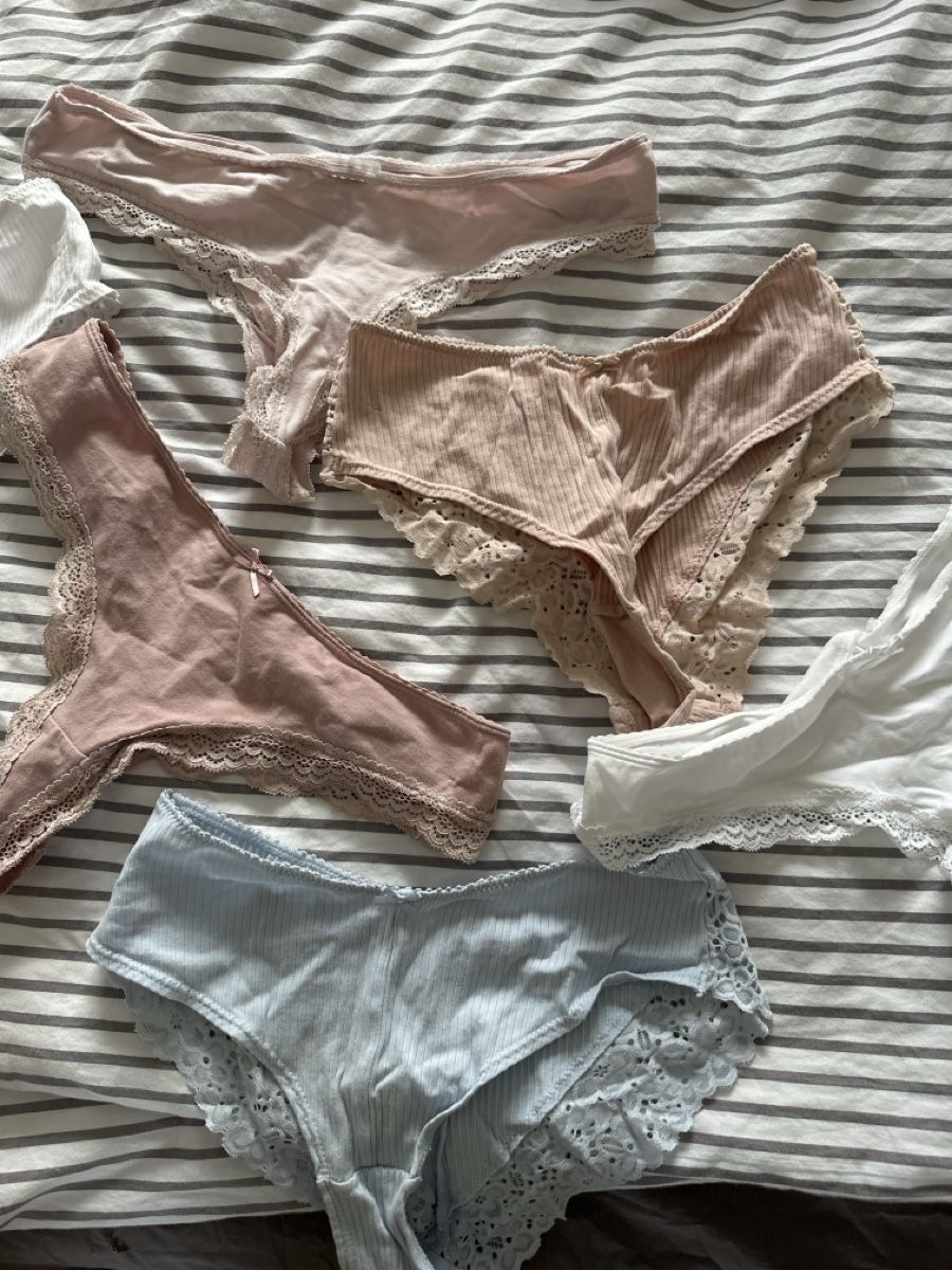 H&M Autres dessous: Süssi Damenslips mit Spitze, Gr. S – D'occasion à Zug par a.marryl 2