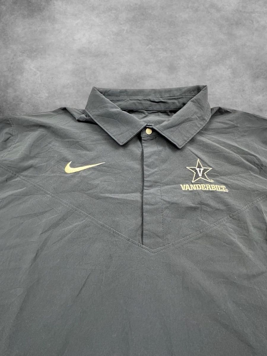 Nike Polo-Shirts: Nike Polo – Gebraucht aus Erlinsbach SO von TogaResell 1
