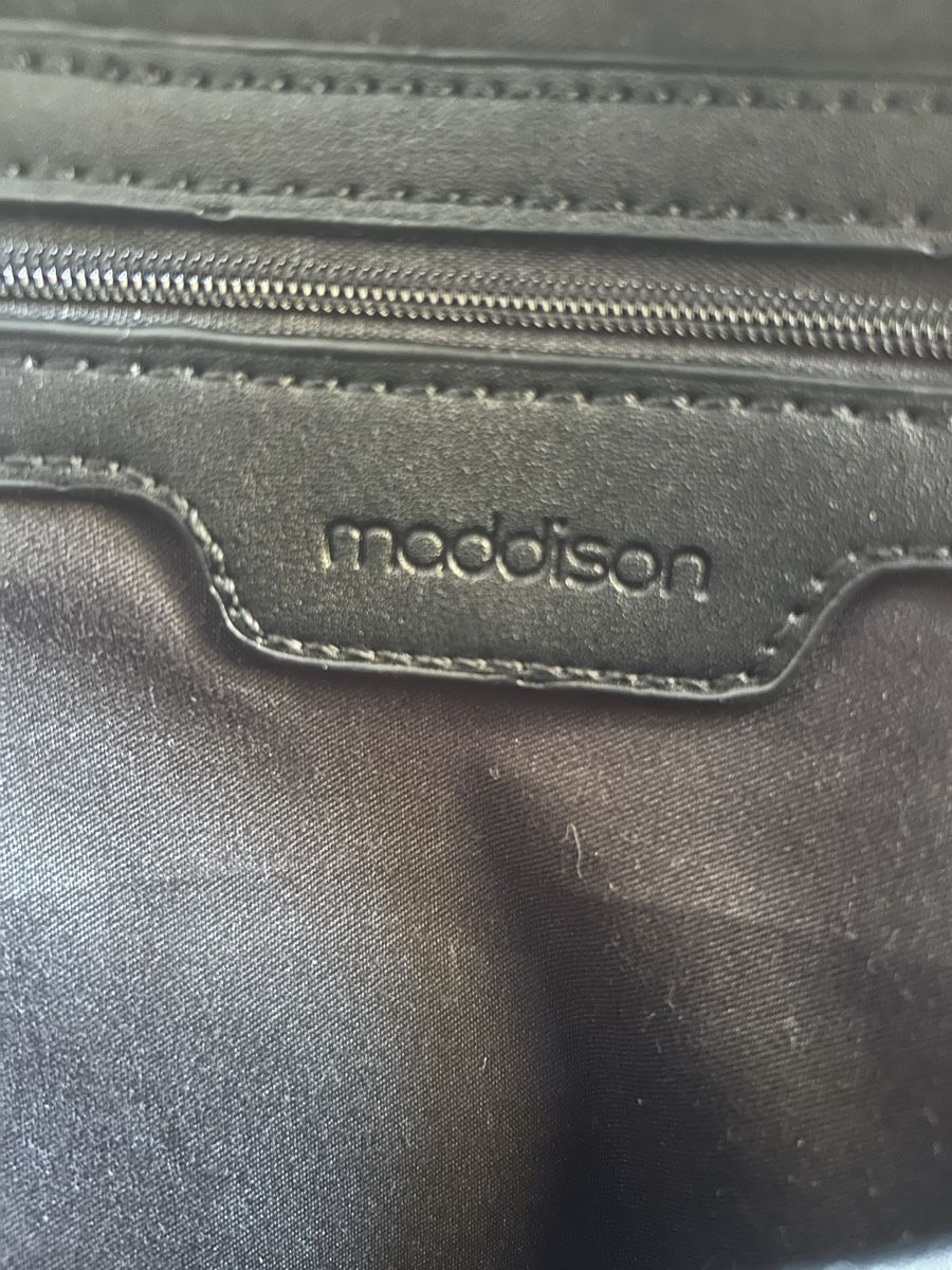 Maddison Rucksäcke: Rucksack schwarz Marke Maddison mit "FUN" Strass  – Gebraucht aus Röschenz von c_k_wj8r 2