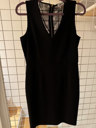 Elegantes schwarzes Kleid Calvin Klein Grösse 36/38