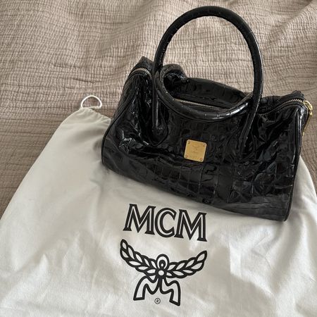 MCM Schwarze Henkeltasche