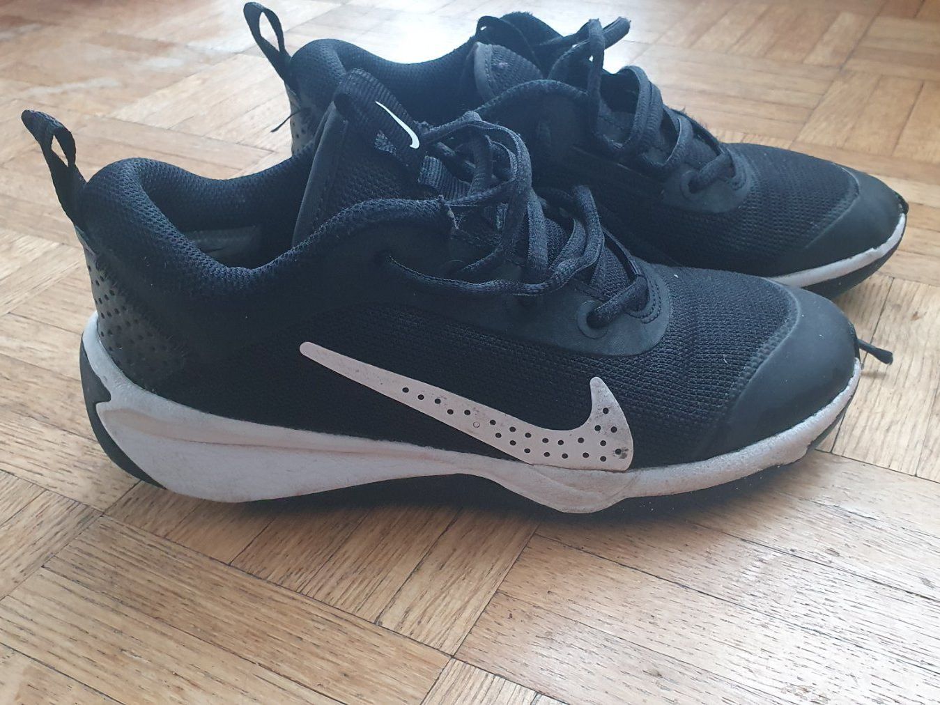 Nike Scarpe per ragazzi: Nike Sneaker, Grösse 35.5 – Usato da Zürich venduto da Kadija6