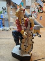 Clown Figur mit Cello (DR)