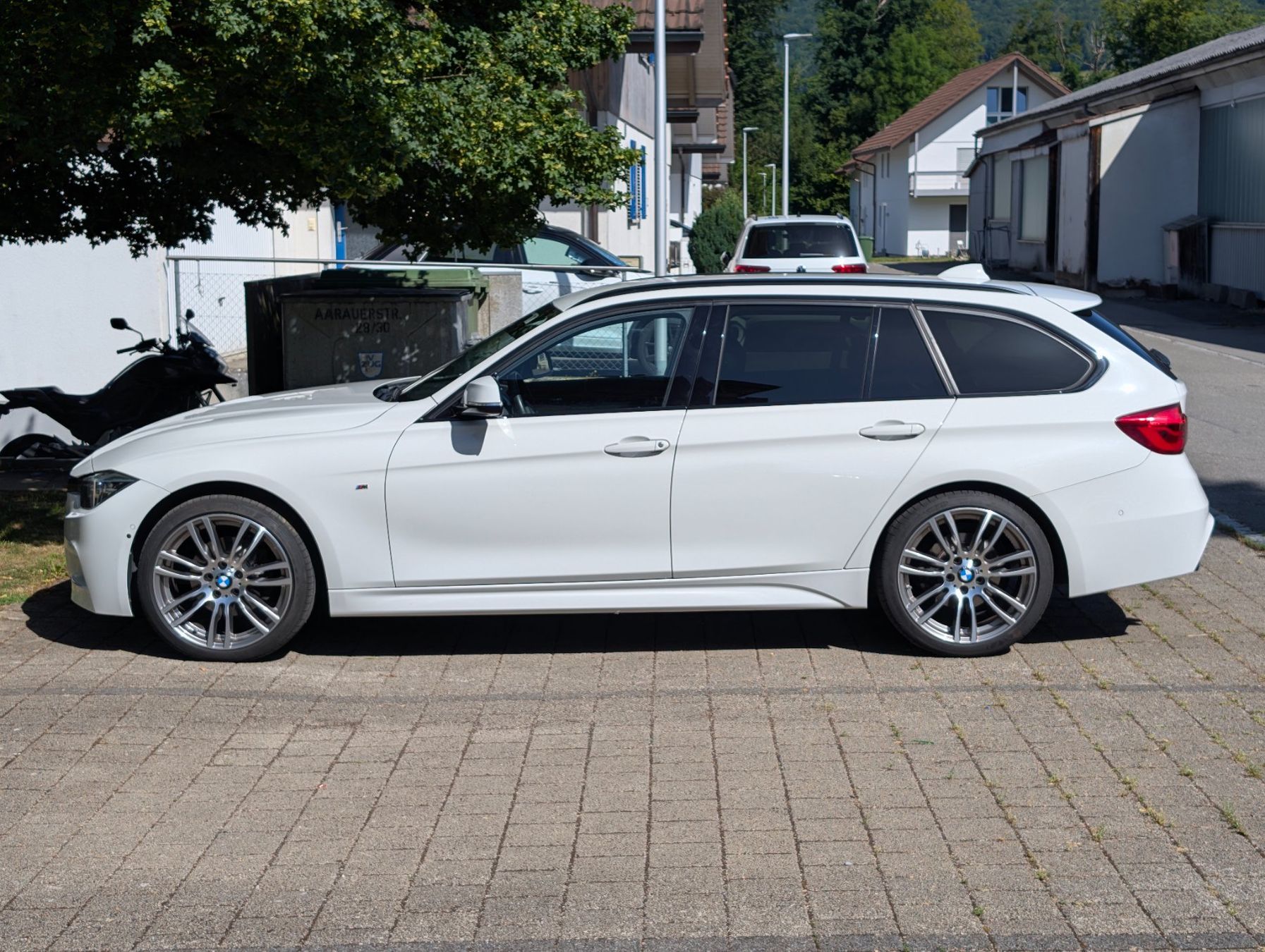 BMW Automobili: BMW 320d xDrive F31 Touring – Usato da Rupperswil venduto da Murke2 1