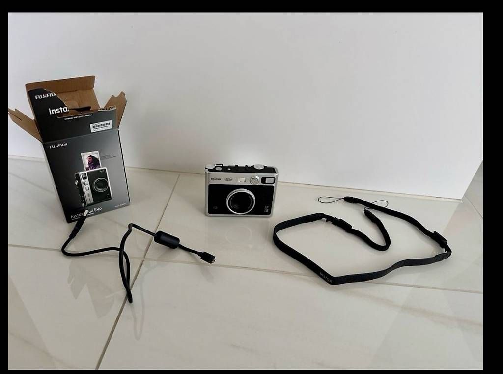 Fotocamera: Fujifilm instax mini Evo – Nuovo e nell'imballaggio originale da Sarnen venduto da OWAccount 3