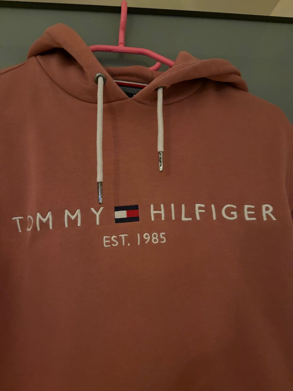 Tommy Hilfiger Maglioni & Felpe: Tommy Hilfiger Hoodie, Grösse M, – Usato da Rümlang venduto da Jenni.21 1