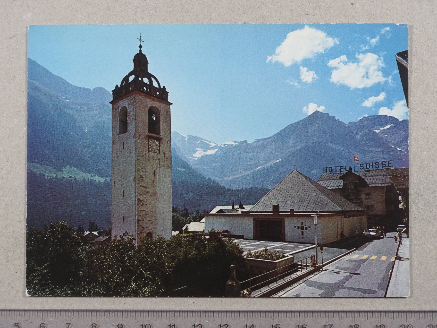 Cartoline postali: Champéry, L'Eglise, Kirche – Usato da Lenzburg venduto da fh1