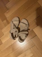 Sandalen Catwalk 39 neu