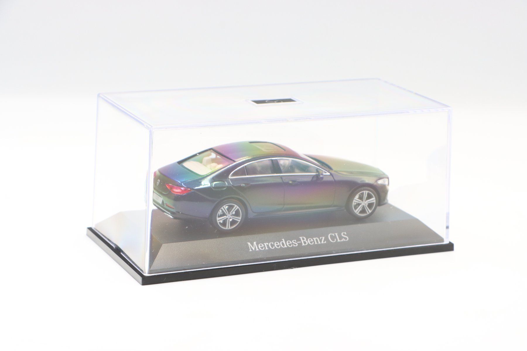 Mercedes-Benz Modellini d'auto: Mercedes CLS 2018 1:43 Norev – Nuovo e nell'imballaggio originale da Bühl b.Aarberg venduto da modelldiecast 4