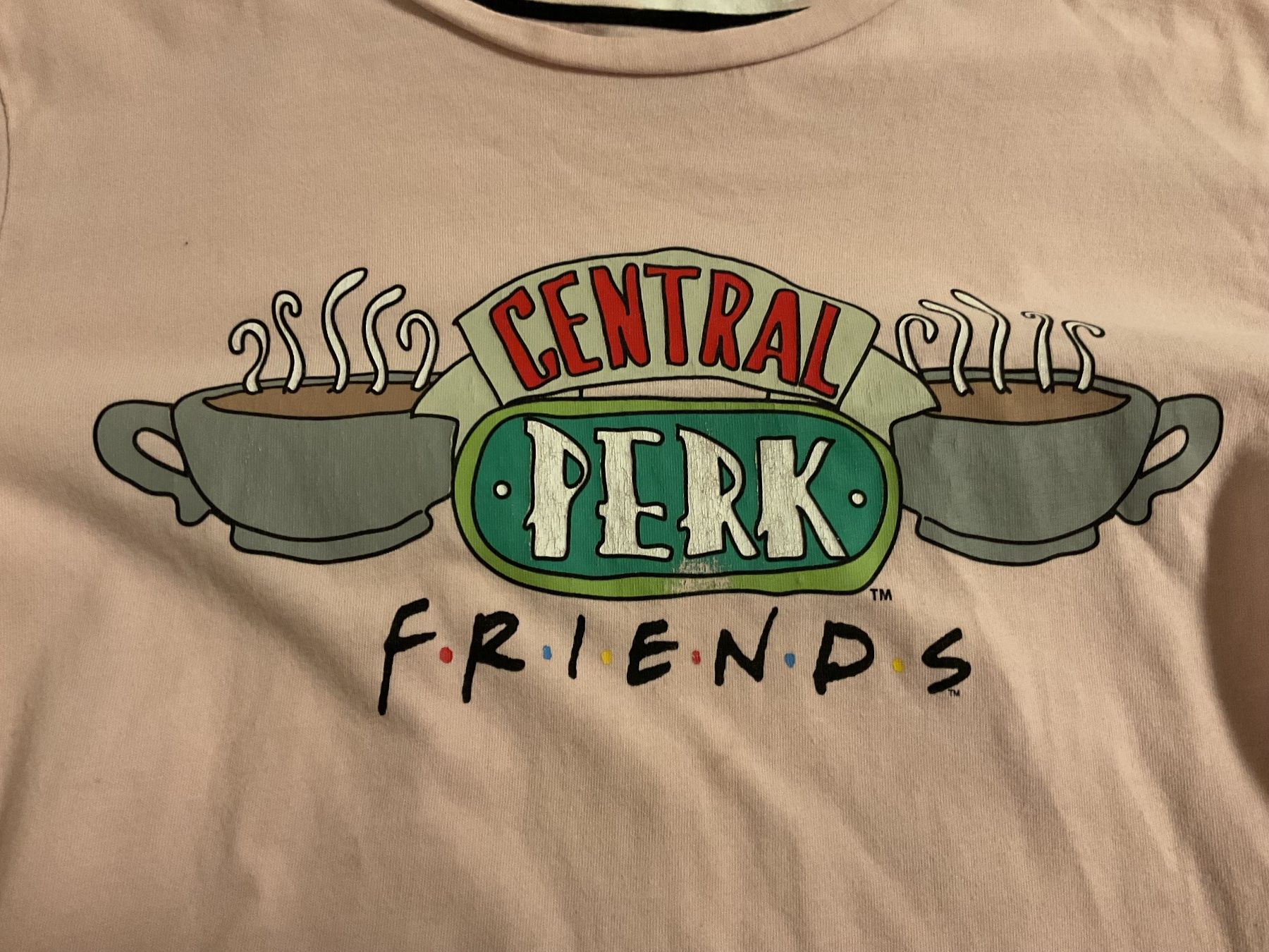 Camicette, T-shirt & Top: Süsses Friends T-Shirt "Central Perk – Usato da Pfeffingen venduto da Marc4148 1