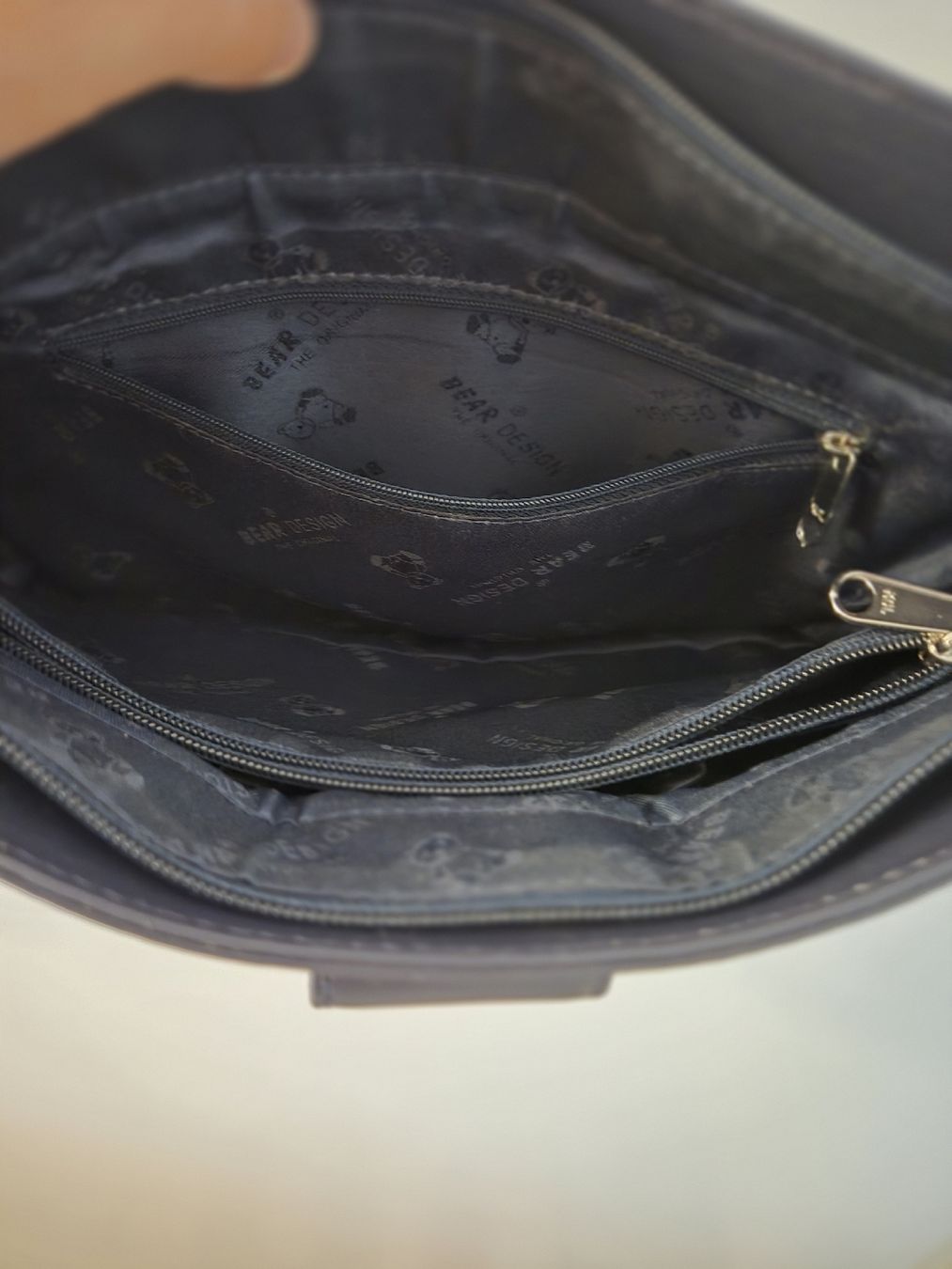Borse da donna: Lederhandtasche dunkelblau von Bear – Usato da Thalwil venduto da Coco2025 3