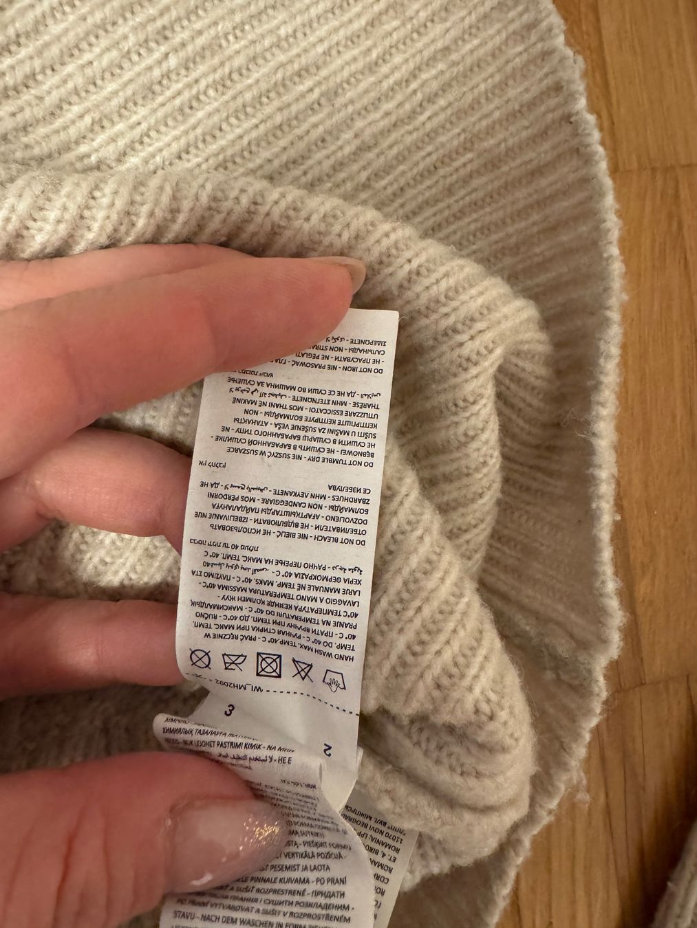 Pullover & Sweatshirts: MOHITO Pulli Gr. S – Gebraucht aus Jona von Good_luck1_ 6