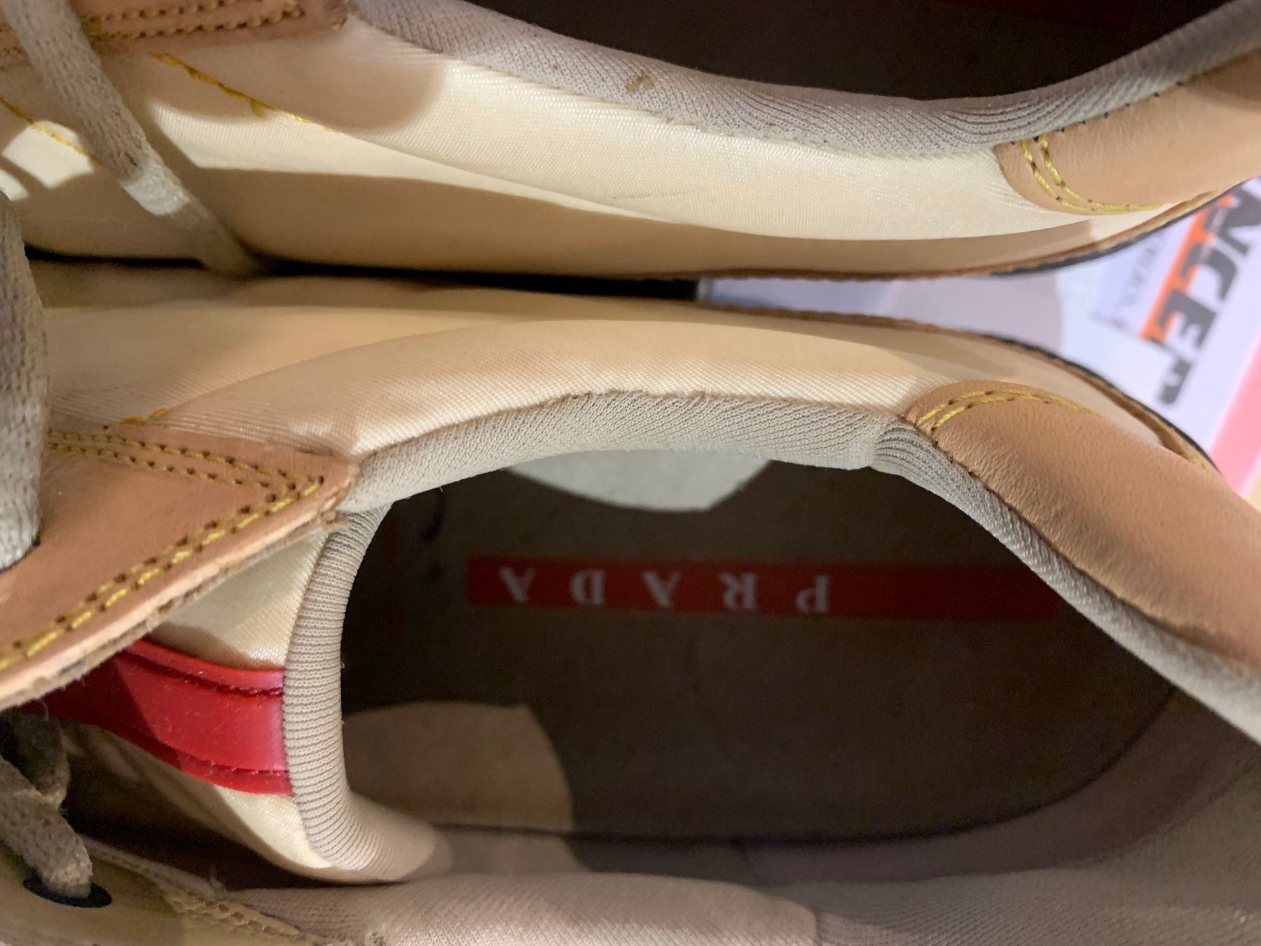 Prada Scarpe da donna: Ladies Prada shoes size 39.5  lightly worn – Usato da Rossiniere venduto da mar_h9d6 2