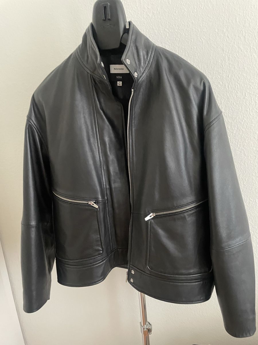 Giacche: The Reformation - Veda oversized leather jacket – Usato da Zürich venduto da Mariva1 5