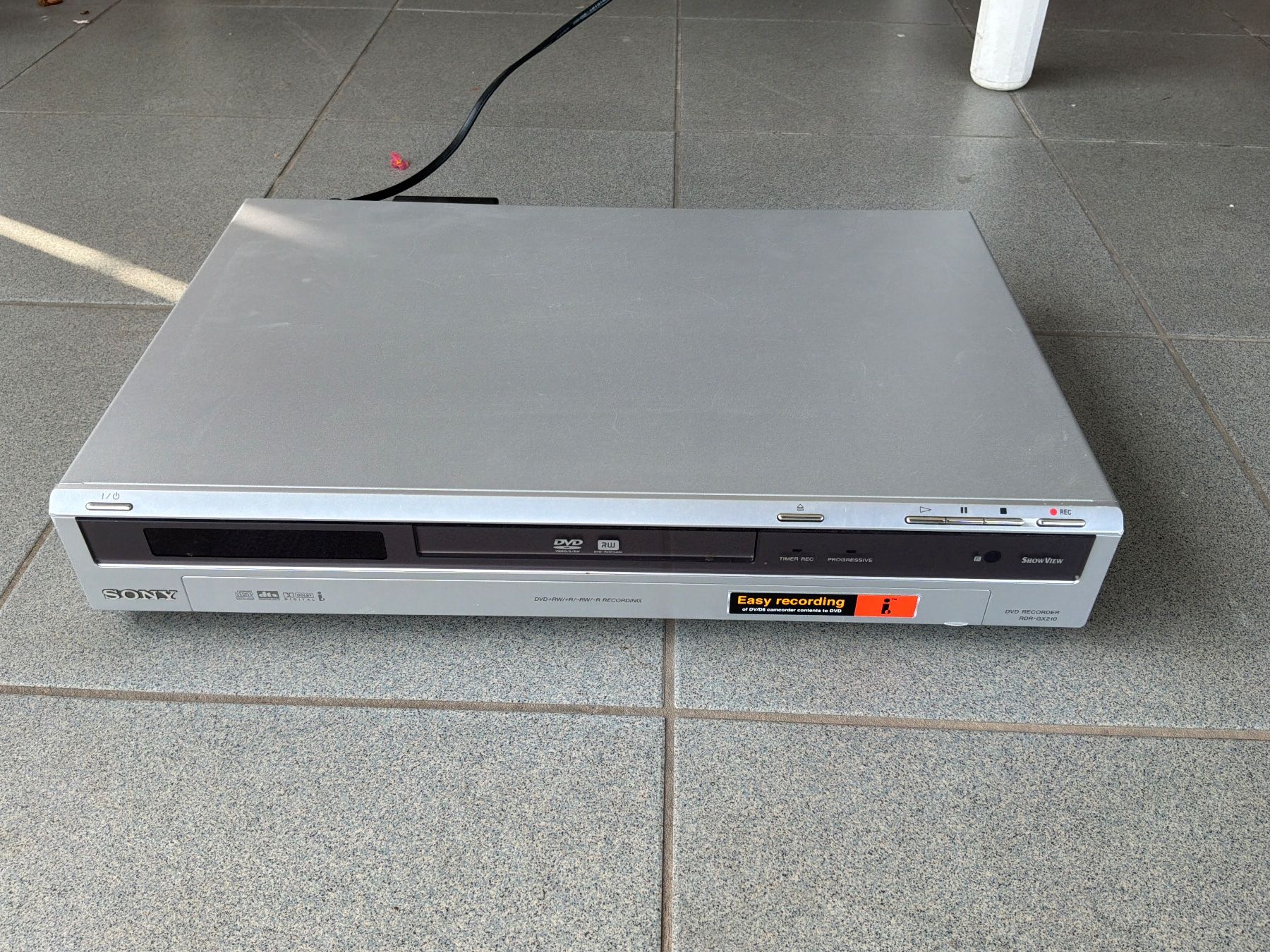 Sony Enregistreurs: Sony DVD Recorder RDR-GX210 – D'occasion à Massagno par mar_k9xb