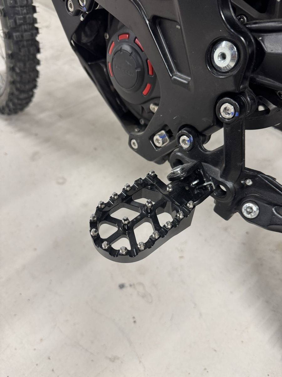 Sur-Ron Enduro: Surron Light Bee – D'occasion à Stäfa par asie61 3