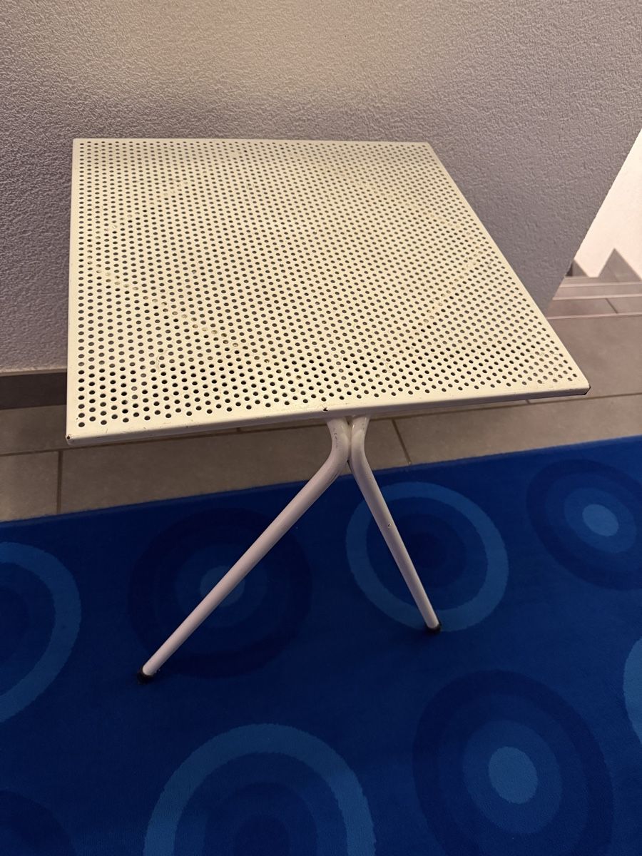 Tavoli: Table métal STELLA 1960 – Usato da Les Genevez JU venduto da fabliane 2