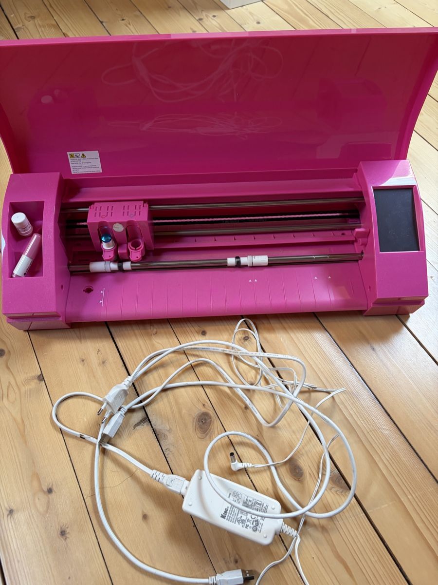 Cameo Tutte le macchine: Silhouette Cameo 3 Schneideplotter – gebraucht – Usato da Rorbas venduto da Flavia1988 1