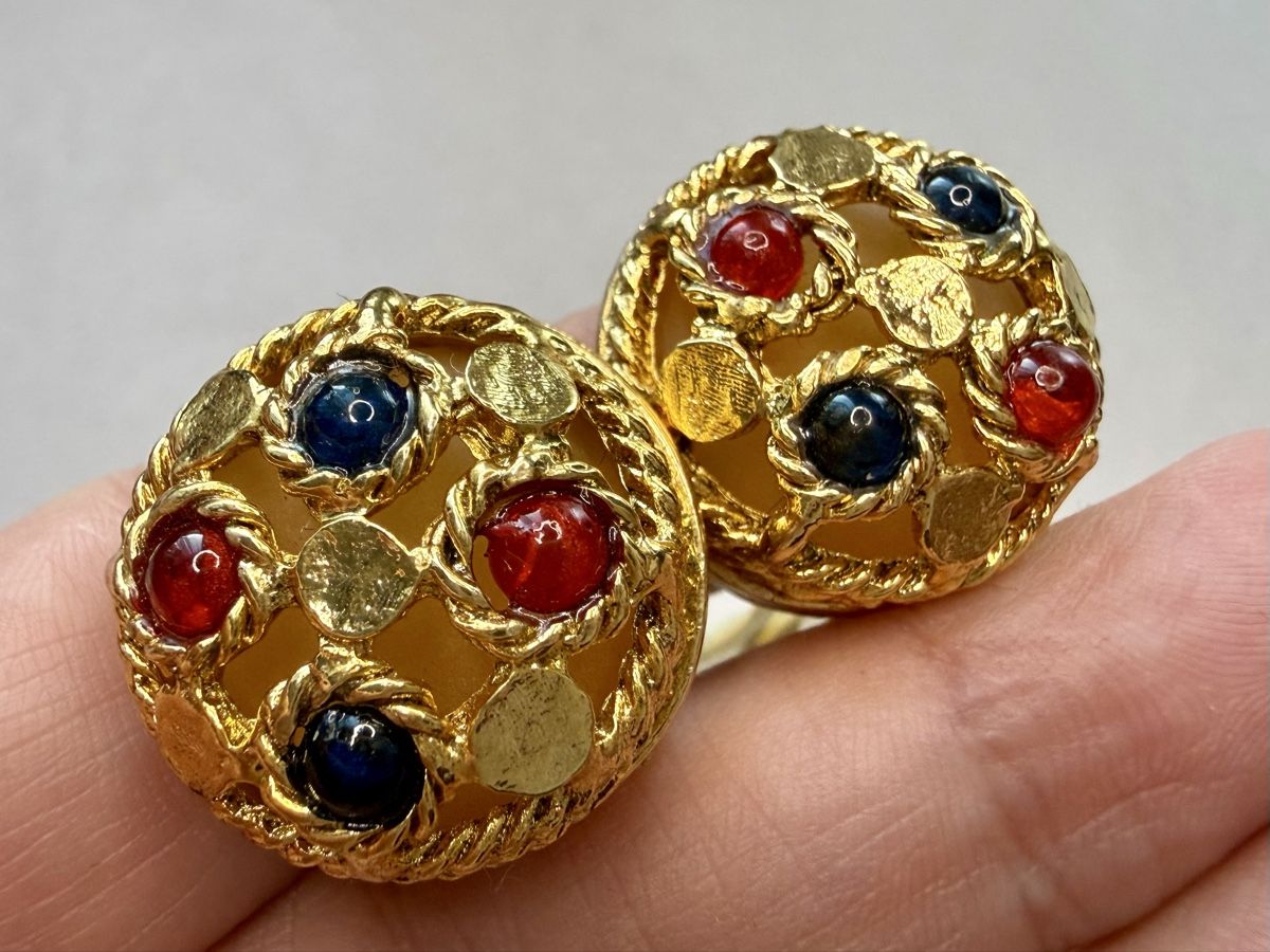 Ohrringe & -stecker: Vintage Clip Ohrringe – Gebraucht aus Lamone von LaCantinaMagica