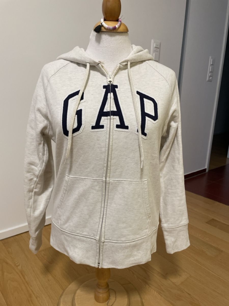 Gap Pulls & Sweat-shirts: GAP Kapuzenpullover Grösse XS gut erhalten – D'occasion à Allschwil par DoRo7