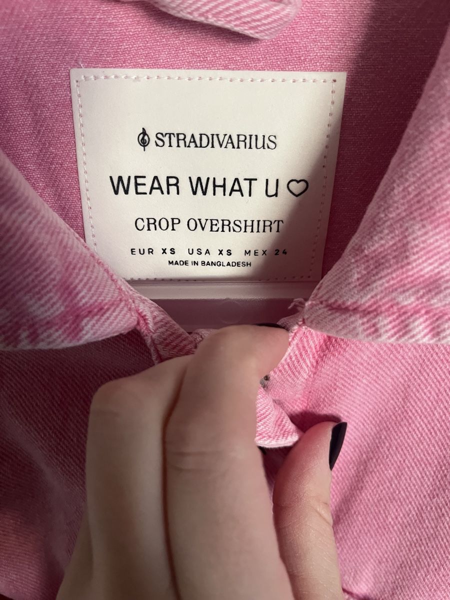 Stradivarius Giacche: Giacca - camicia denim rosa – Usato da Bellinzona venduto da aga_mm8m 3