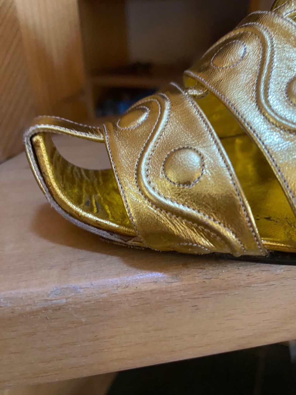 Damenschuhe: Andrea Pfister Coutures Schuh 38 – Gebraucht aus Russikon von Honolulu-2019 3