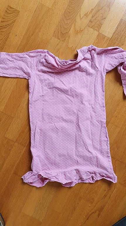 Pigiama & Simili: Nachthemd, Pyjama Grösse 128 – Usato da Niederwangen b. Bern venduto da thurncaro 1