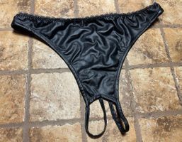 Tanga di similpelle-aperto tra le gambe & M/Le nuovo