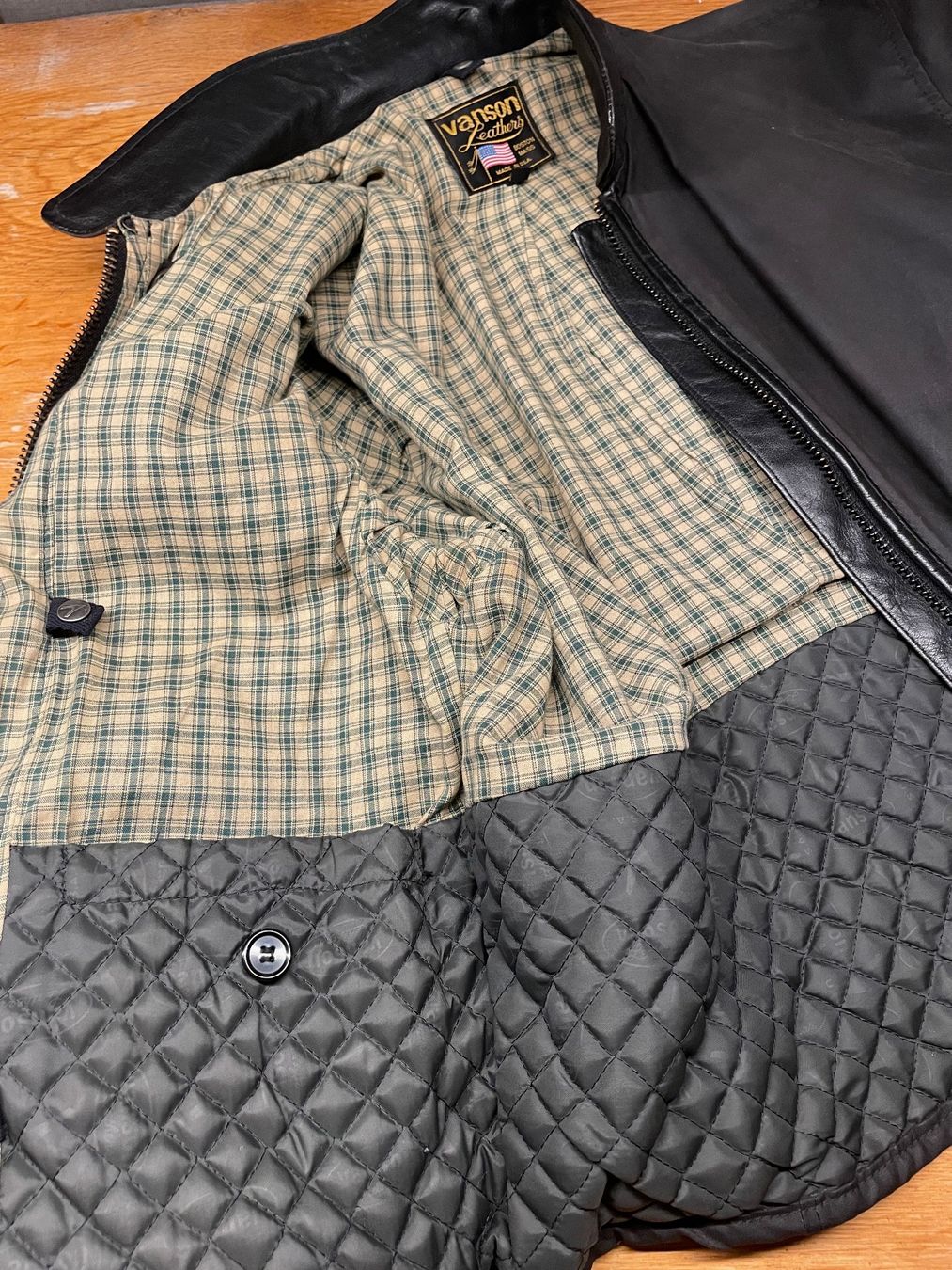 Vanson Leathers Jacken: VANSON - Coffee Racer Jacket (waxed) – Gebraucht aus Stein am Rhein von Moverlander 4