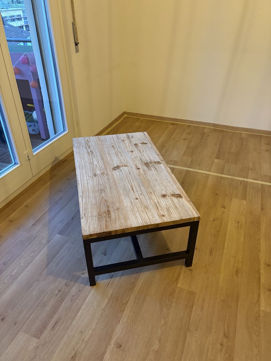 Tische: Sofa tisch – Gebraucht aus Elsau von cas_lm88