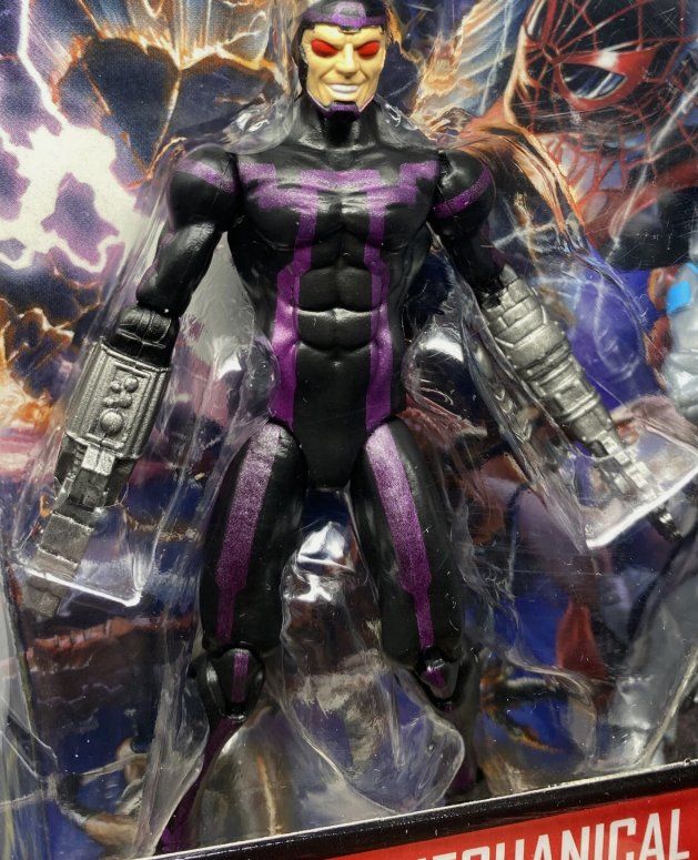 Marvel Statuette: Marvel Legends  Marvel s Machine Man Superior Iron Man – Nuovo e nell'imballaggio originale da Männedorf venduto da Molum 1