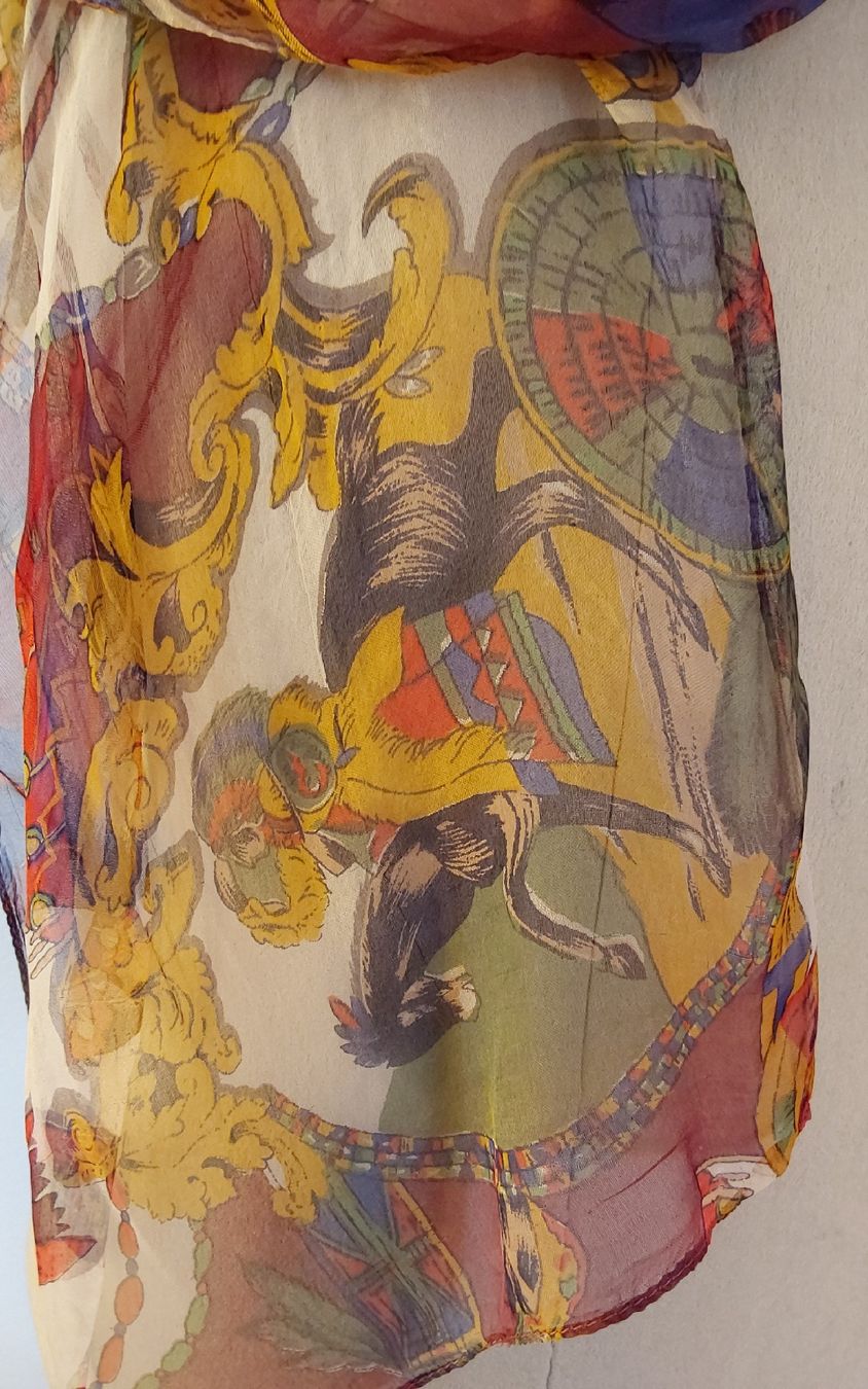 Foulards, Tücher & Schals: Foulard Viskose Motiv Reiter – Gebraucht aus Köniz von scopello12 2