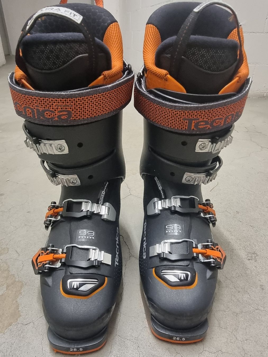Scarpe da uomo: Tecnica Cochise 100 Skischuhe Gr. 26.5 – Usato da Zürich venduto da KasiaLew