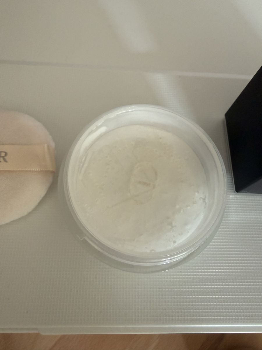 Dior Make-up: Poudre libre Dior Forever Cushion Powder 00 Translucent – Nuovo (secondo la descrizione) da Missy venduto da meduse18 1