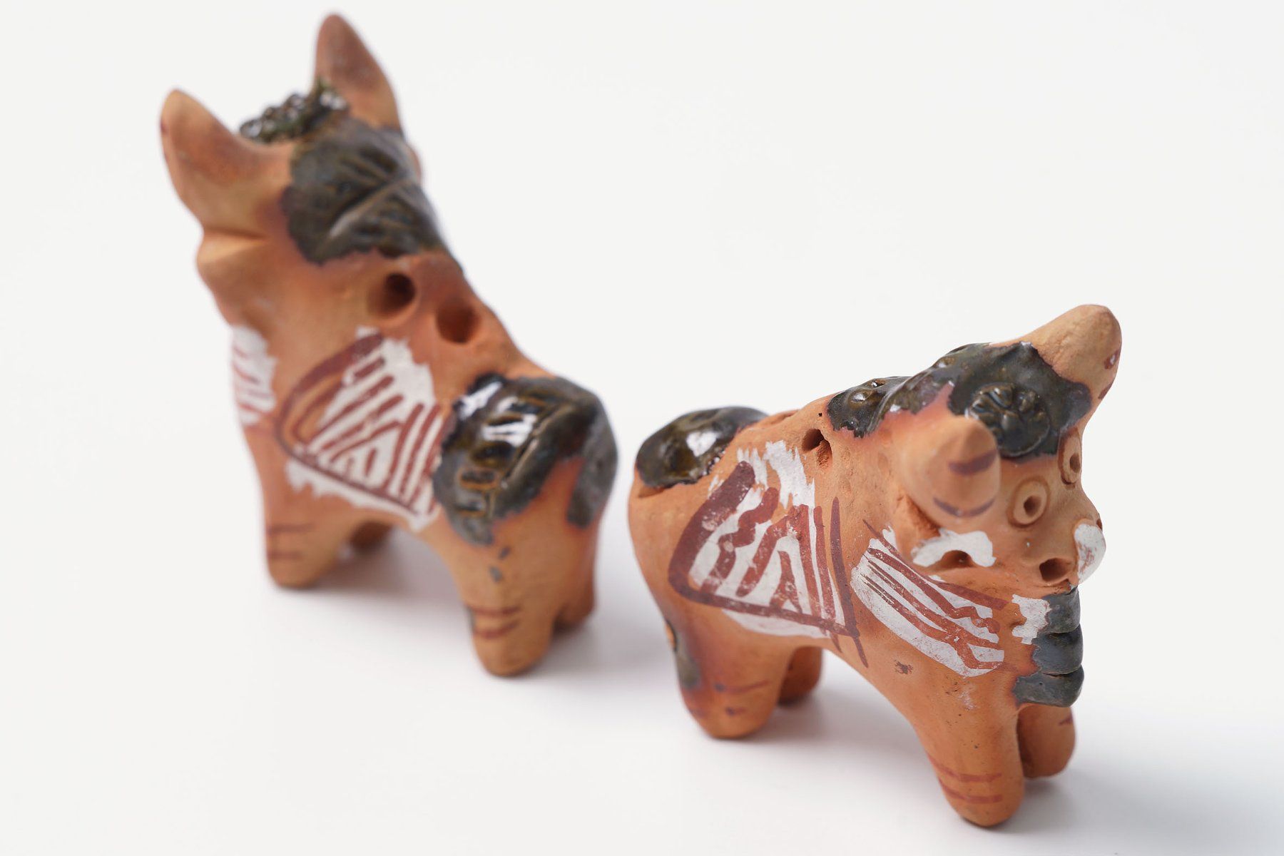 Statuette: 2 Tonfiguren Ochsen aus Peru – Usato da Buochs venduto da chicco64 4