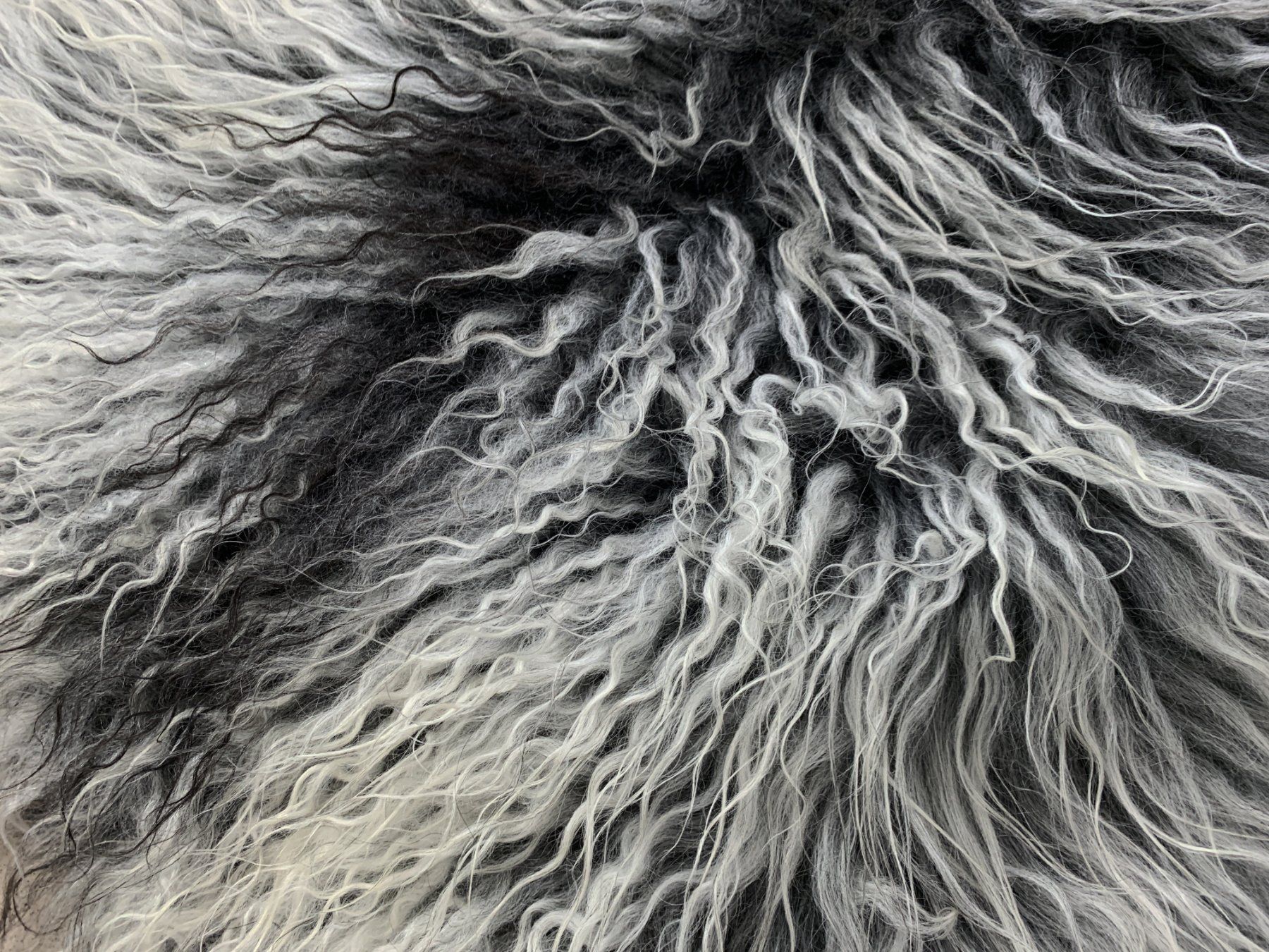 Tappeti: Island lammfell Teppich – Nuovo e nell'imballaggio originale da Arbedo venduto da patagonialeatherrugs 2