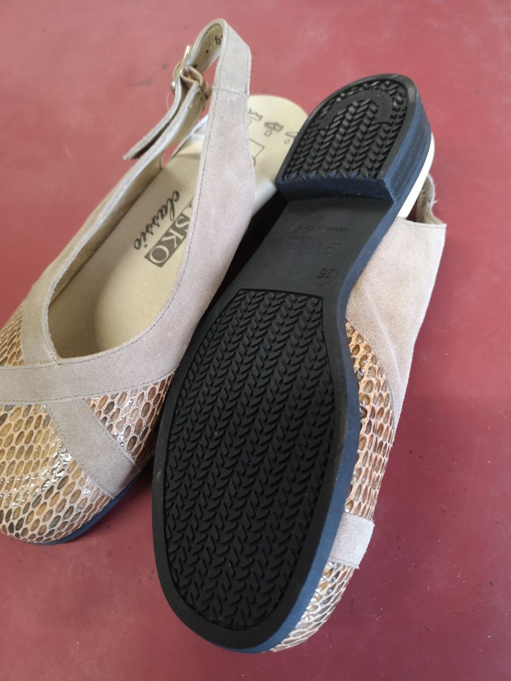 Helvesko Damenschuhe: Helvesko ladysko – Neu und originalverpackt aus Möhlin von Highwaytom 1