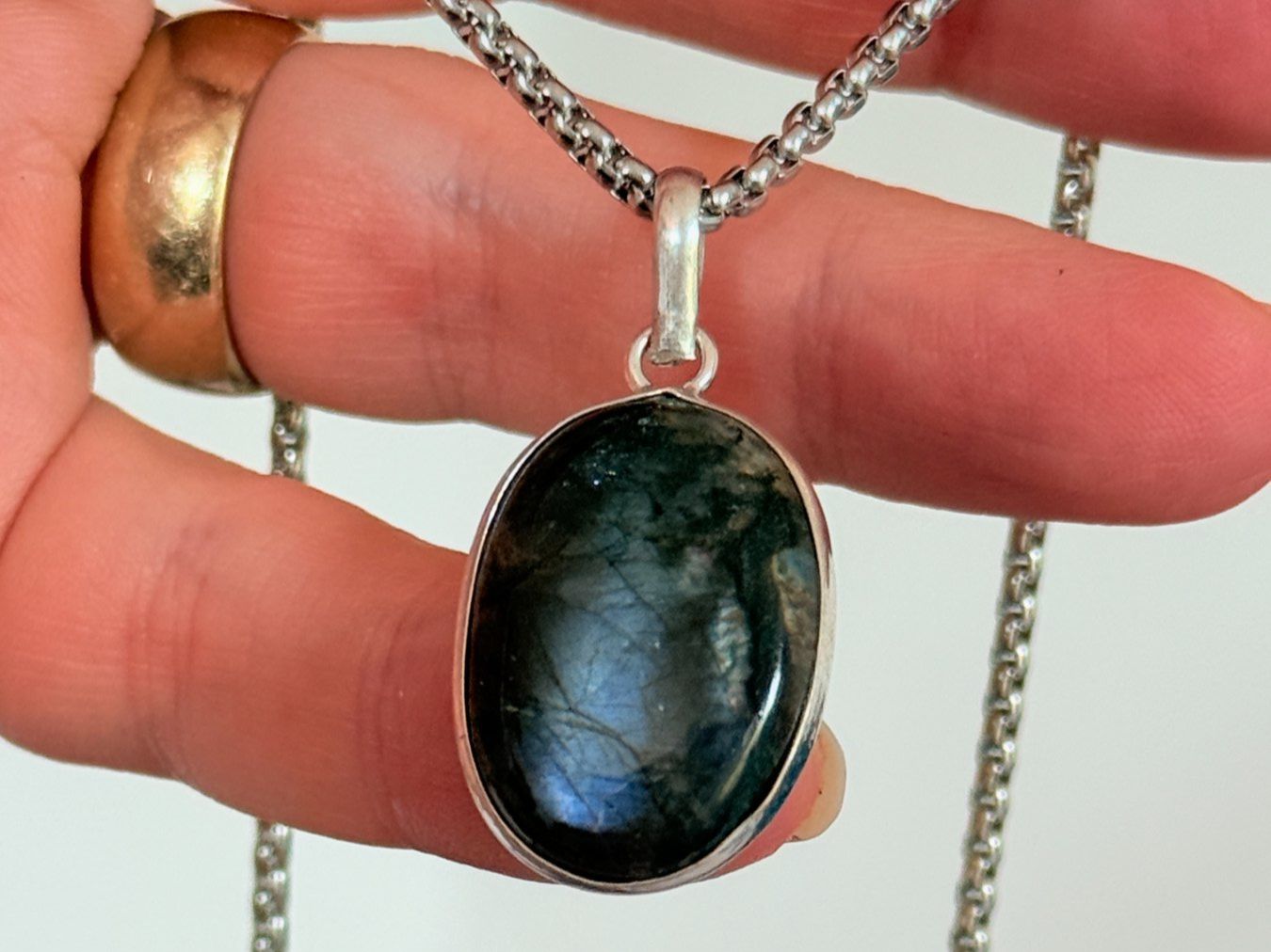 Colliers: Collier avec Labradorite – Neuf avec emballage d'origine à Genève par AWWA