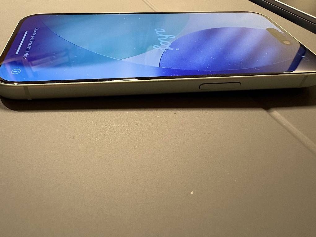 Apple Telefoni cellulari / Smartphones: iPhone 15 128Gb grün – Usato da Bassersdorf venduto da Mr.SpecialPrice 4