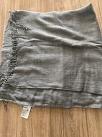 H&M Schal Baumwolle Baumwolle-Mix Fransen Grau One Size