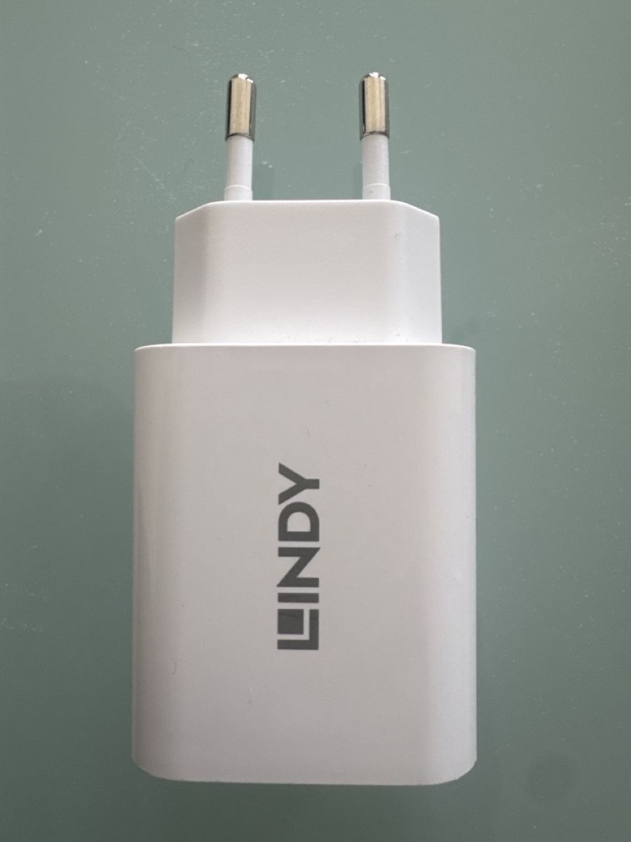 Chargements: LINDY 30W ladegerät – Neuf (Voir description) à Thundorf par reinventedshop_CH