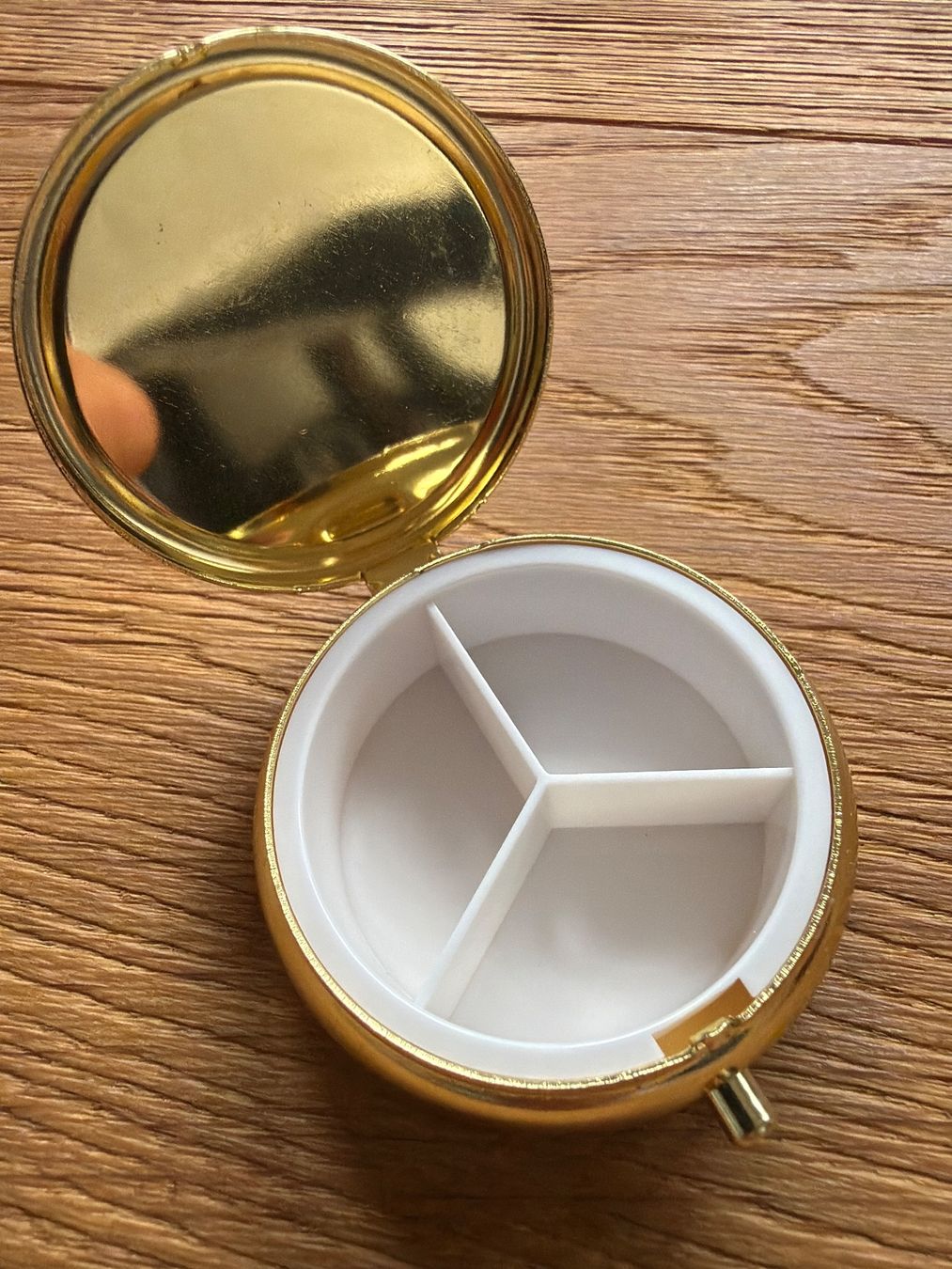 Contenitori & Simili: Pillen box metal rund – Nuovo e nell'imballaggio originale da Zürich venduto da joyfulgrace 2