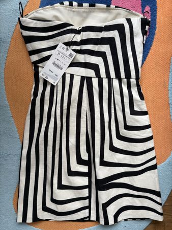 NEU mit Etikett – ZARA trägerloses Kleid Gr. S