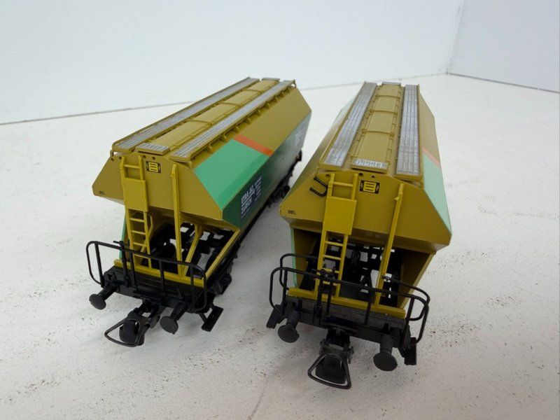 Roco Modelleisenbahnen: Spur H0 Roco 2er Set SBB Silowagen ETRA – Gebraucht aus Büsserach von ModellbahnDepot 7