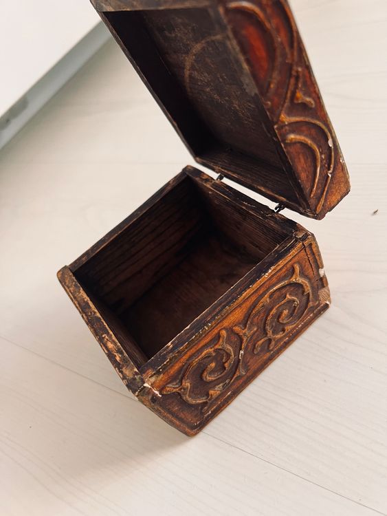 Alte Holz Schatulle Schachtel Box Sakral Religion JESUS (Gebraucht) in ...