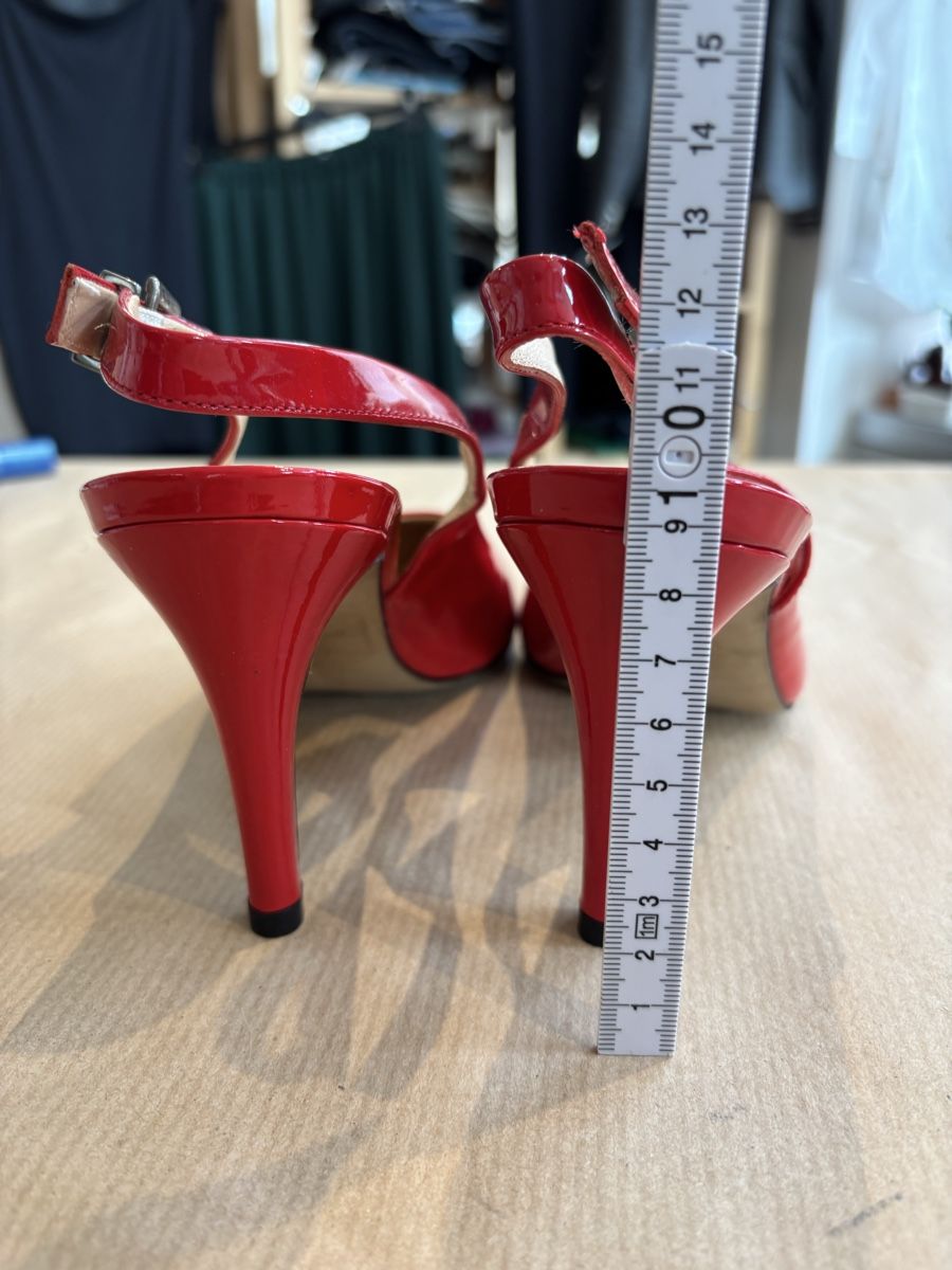 Navyboot Damenschuhe: Rote Lack-Pumps von Navyboot, Grösse 40, Absatz-Höhe 9cm – Neu (gemäss Beschreibung) aus Burgdorf von VouSchoen 4