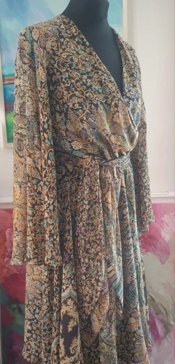 Etro Robes: Etro Seidenkleid  – D'occasion à Basel par joh_h96n 8