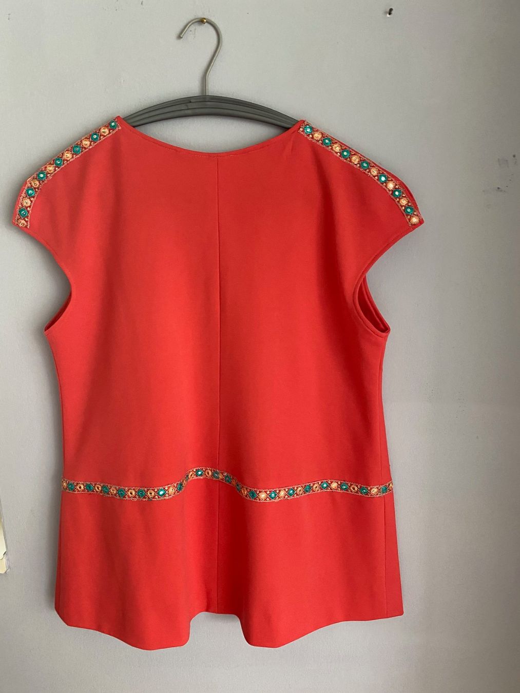 Top: Retro TOP Handmade in Spanien alt – Usato da Luzern venduto da Turmliebe 1